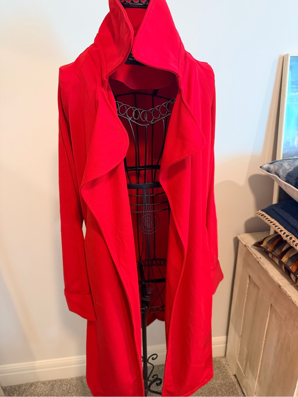 Love Tree Red Women's trench coat